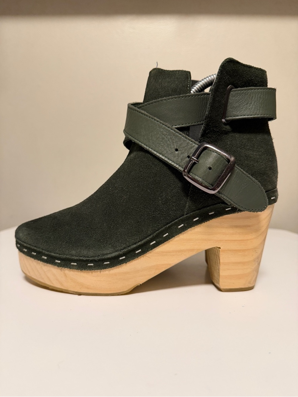 Free People Bungalow Green Suede Booties Women’s EU 37 US 6.5 UK 4